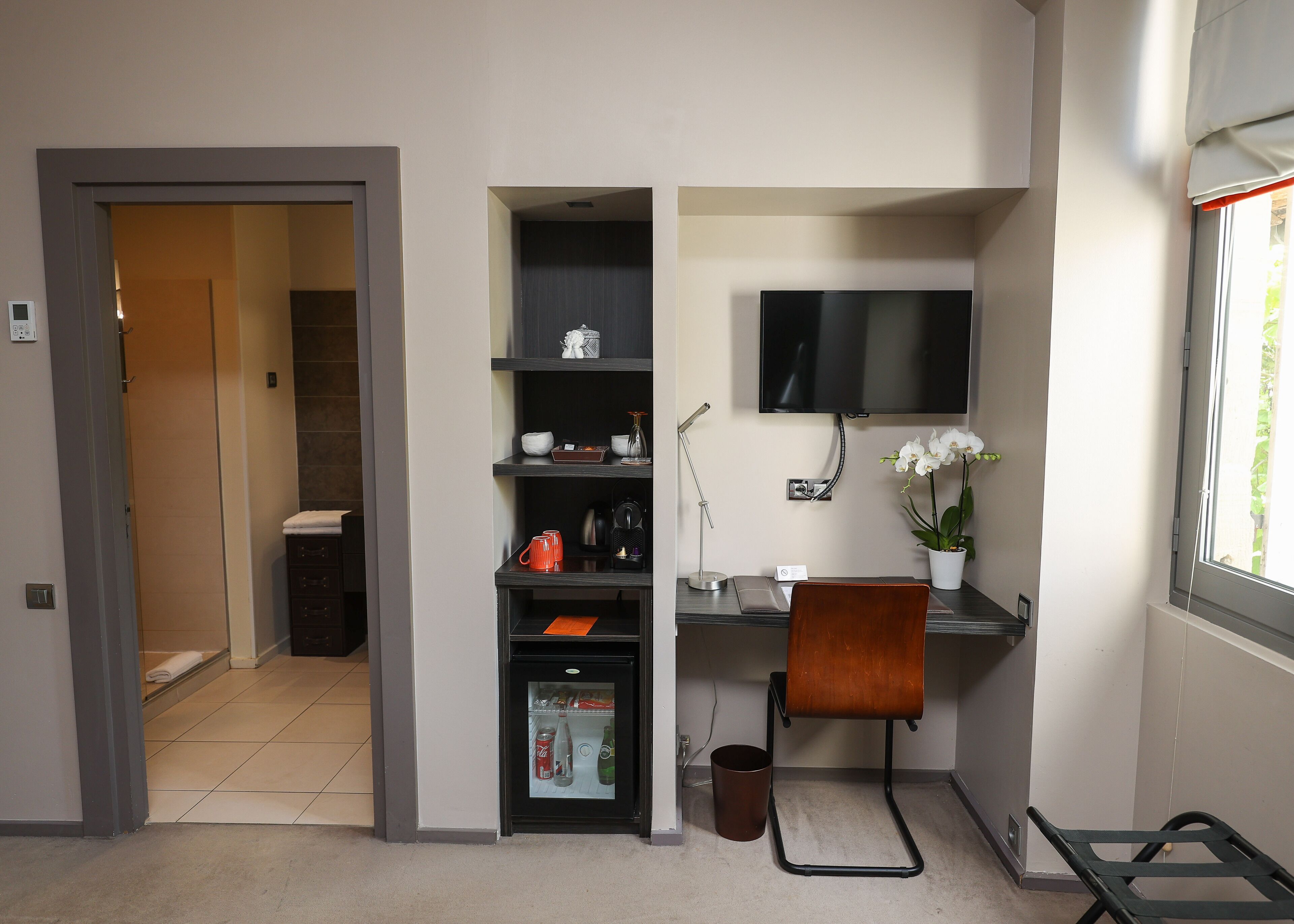 superior double room | 1 bedroom, premium bedding, minibar, in-room safe