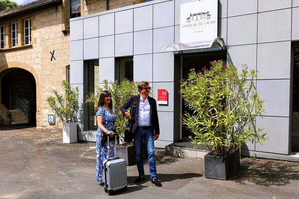 A szálláshely homlokzata