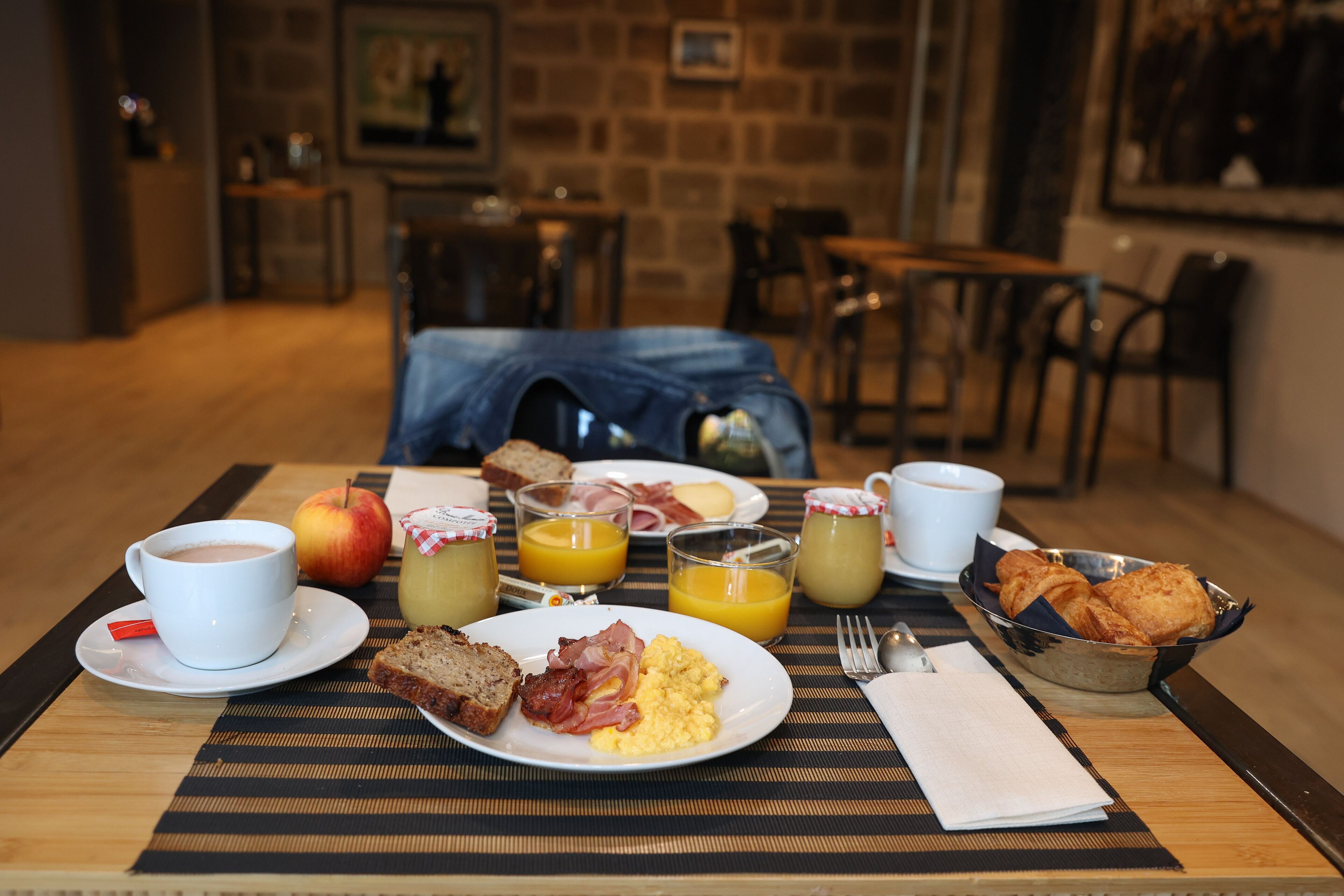 daily buffet breakfast (eur 16 per person)