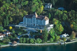 Lake - Palace de Menthon (Menthon-Saint-Bernard)