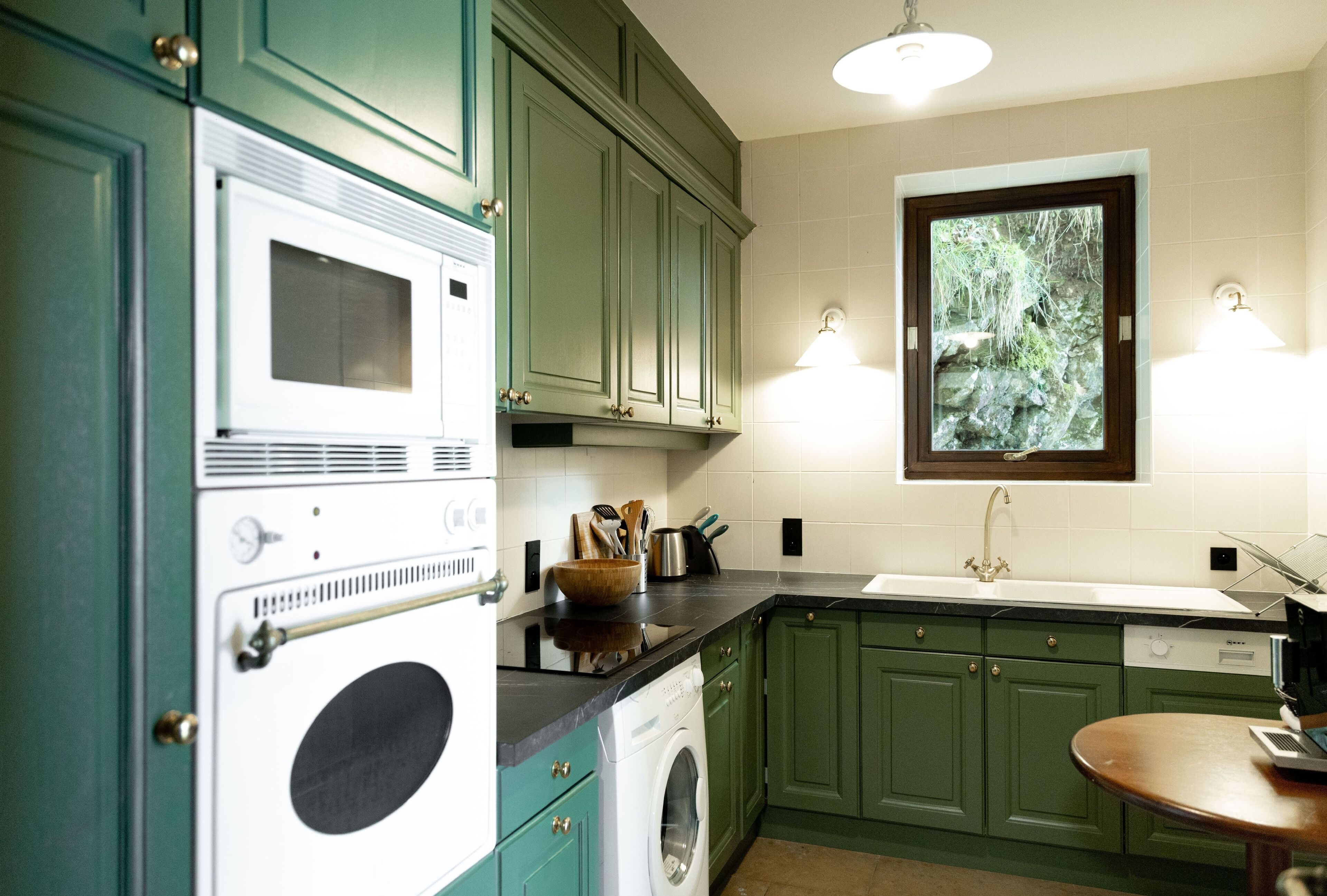 house, 2 bedrooms, lake view | private kitchen