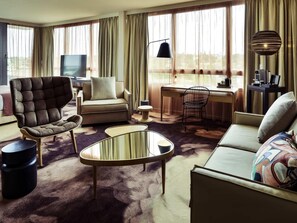 1 habitación y minibar con artículos gratuitos 