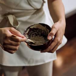 Behandelingskamers voor koppels, een sauna, een bubbelbad, een stoombad