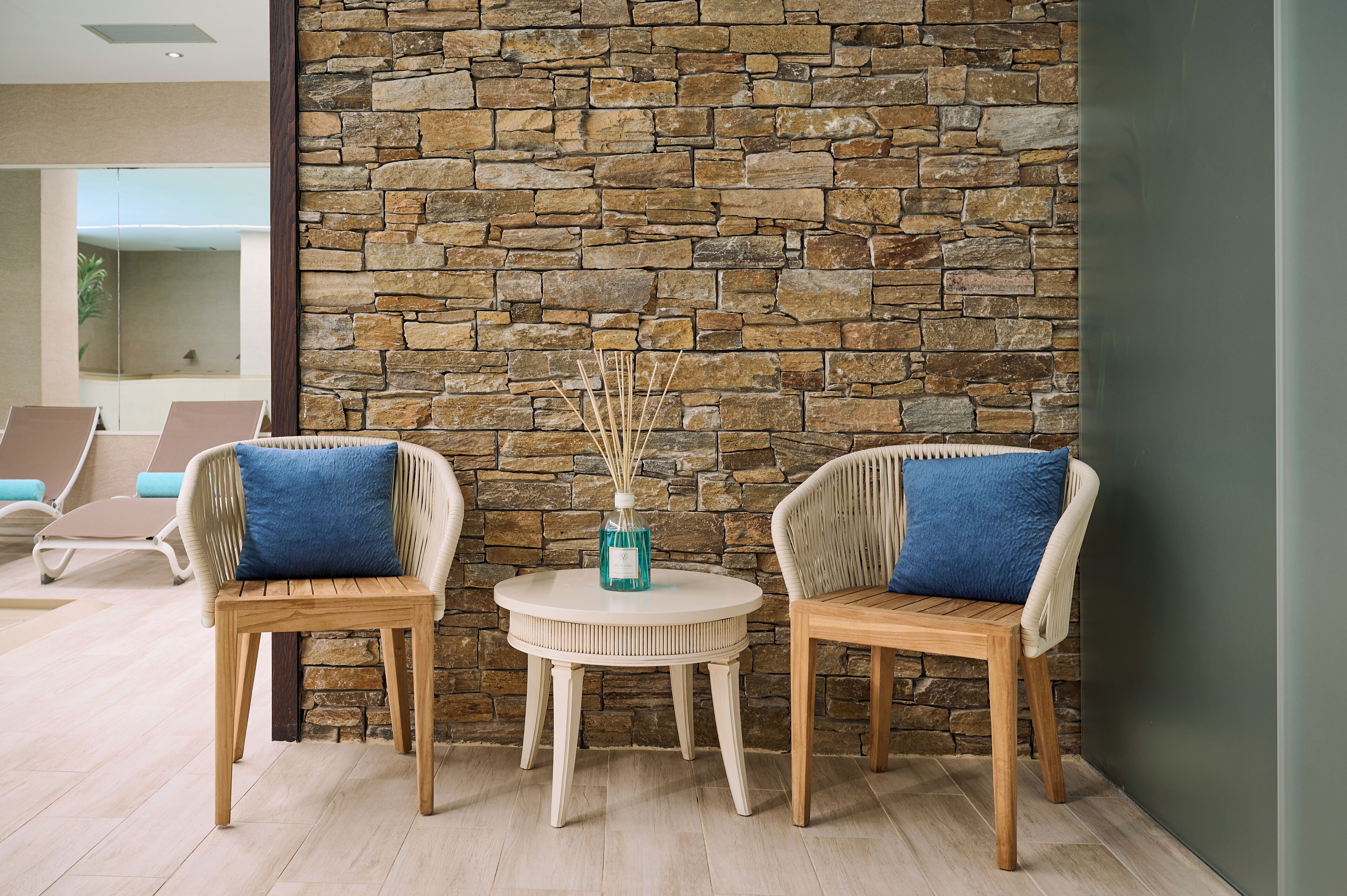 couples treatment room(s), sauna, hot tub, steam room