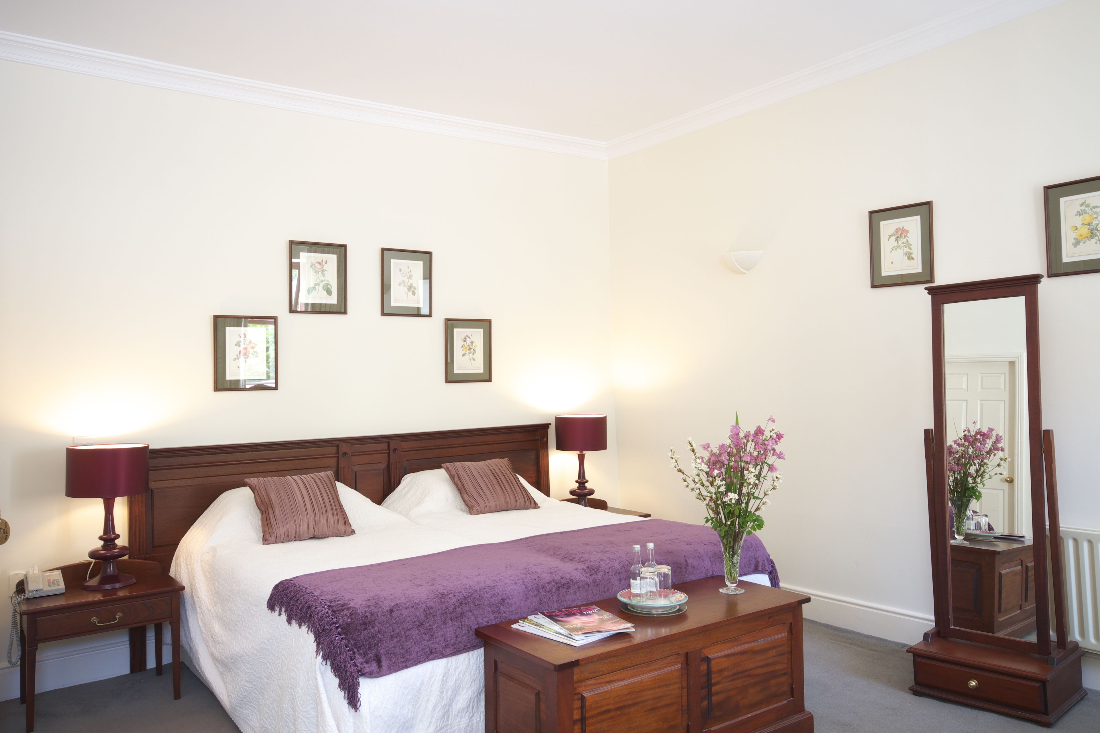 superior double room | down duvets, desk, iron/ironing board, cots/infant beds