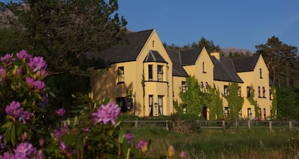 伊納湖小屋酒店