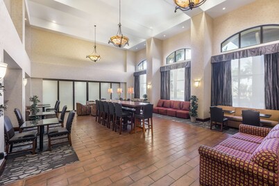 Hampton Inn & Suites Lodi