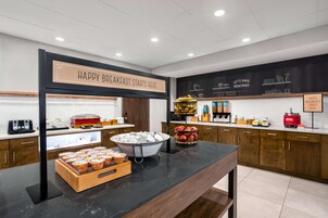 Desayuno buffet incluido todos los días 