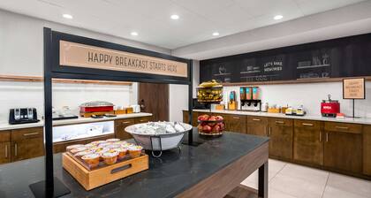 Hampton Inn & Suites Muncie