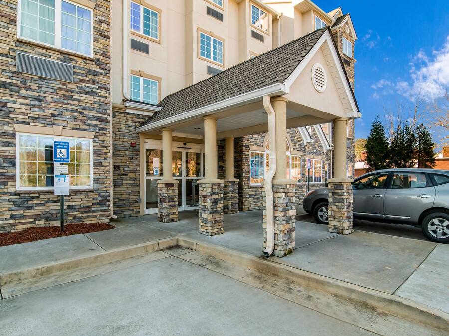 Ingresso della struttura