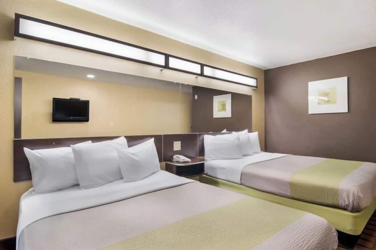 Minibar, skrivebord, gratis Wi-Fi, sengetøj