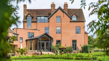 Facciata della struttura