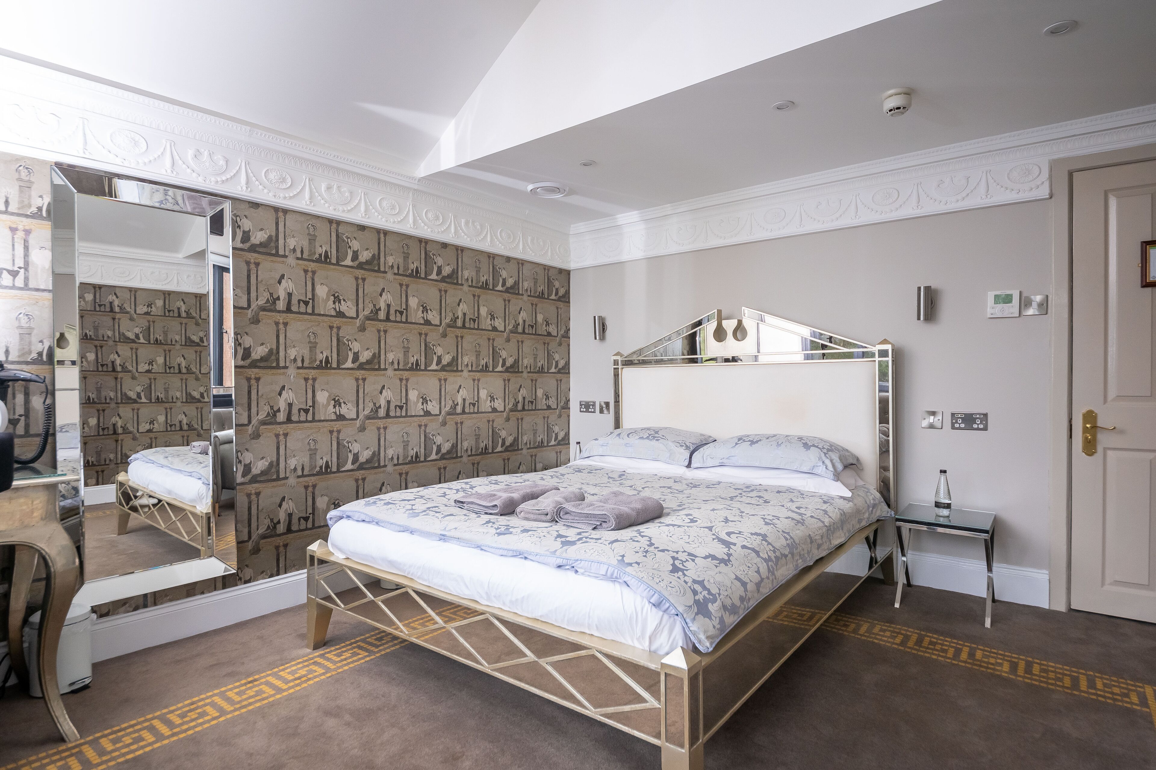 Photo - Guildford Manor Hotel & Spa