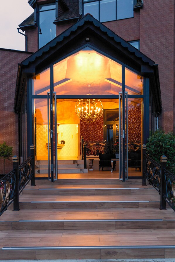 Front of property – evening/night