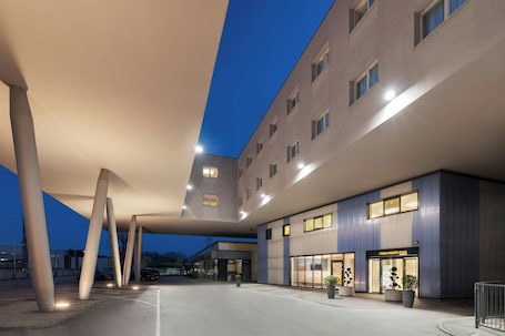 Vista desde la propiedad. Four Points Flex by Sheraton Salzburg Messe