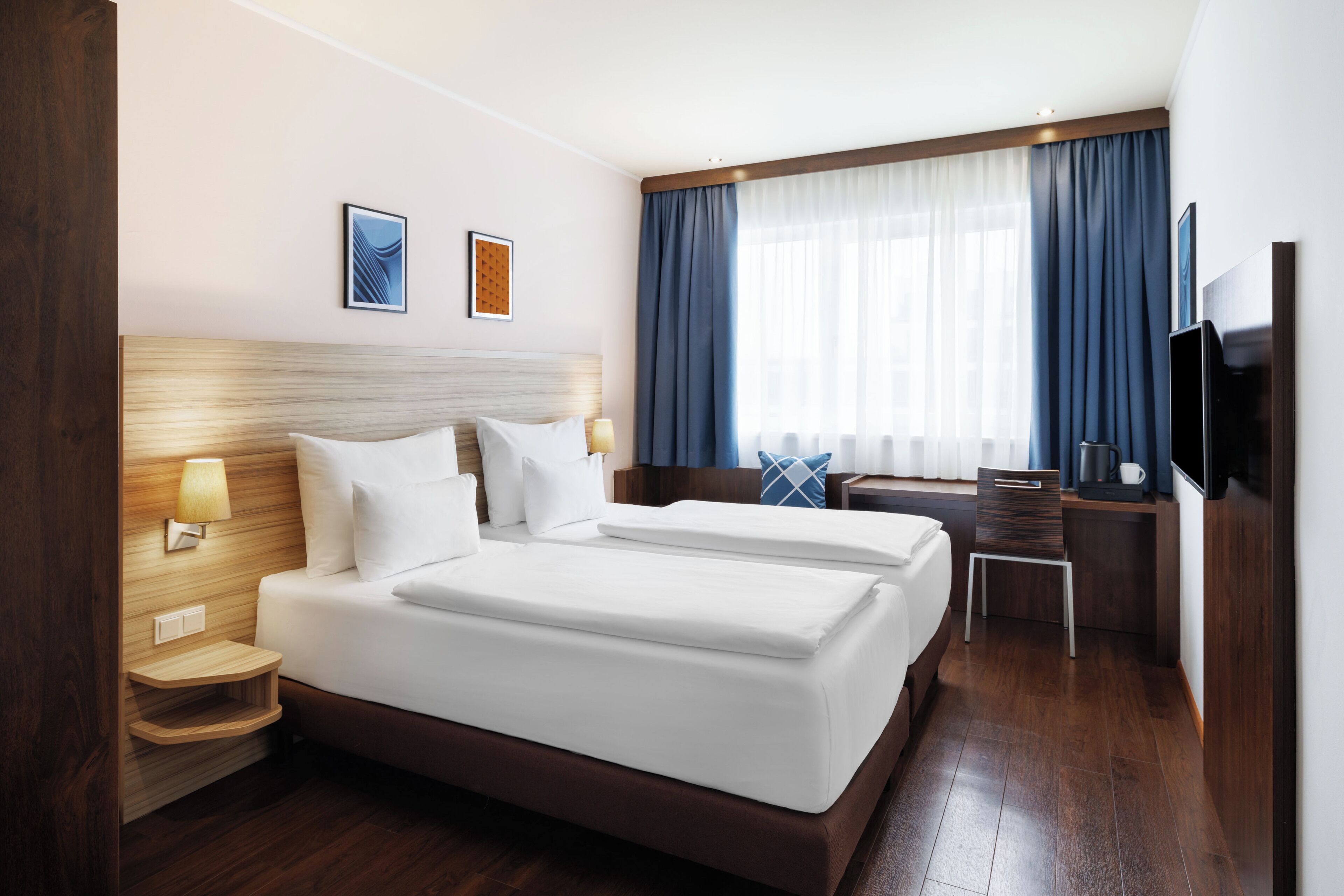 Standard Room, 2 Twin Beds, City View (City View) | Minibar, in-room safe, desk, blackout drapes