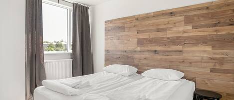 Standard Apartment, 1 Bedroom | Individually decorated, individually furnished, iron/ironing board