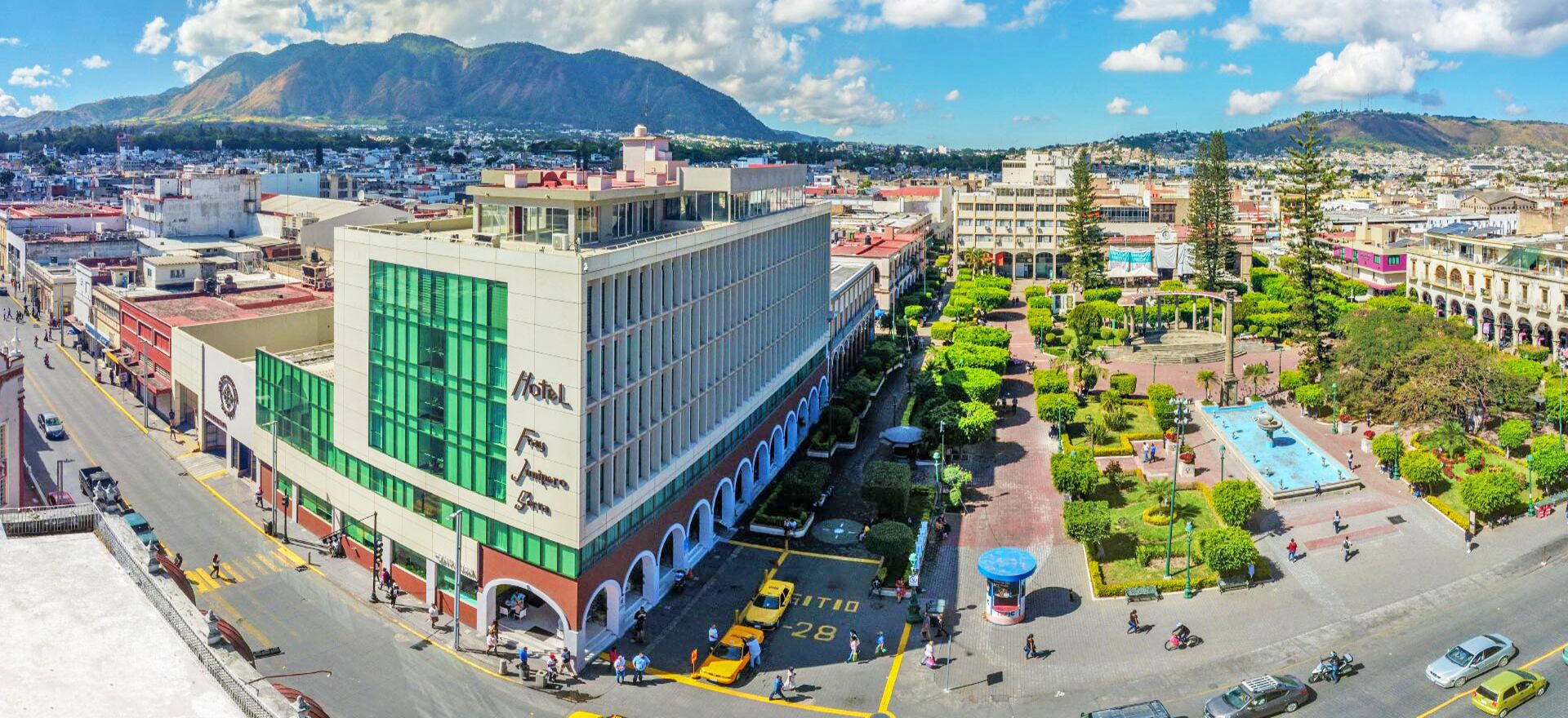 المنشأة من الخارج