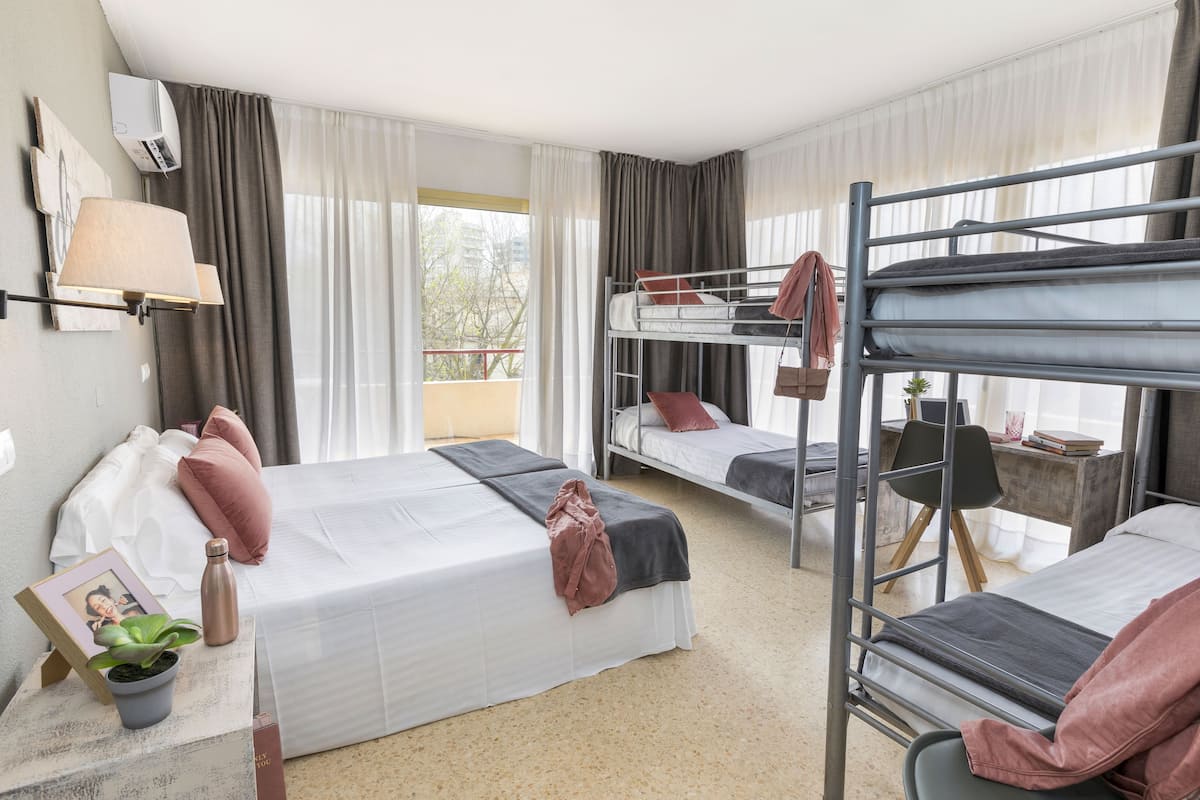 Desk, iron/ironing board, WiFi (free), bed sheets