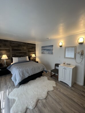 標準客房, 1 張加大雙人床 | 書桌、遮光布/窗簾、熨斗/熨衣板、免費無線上網