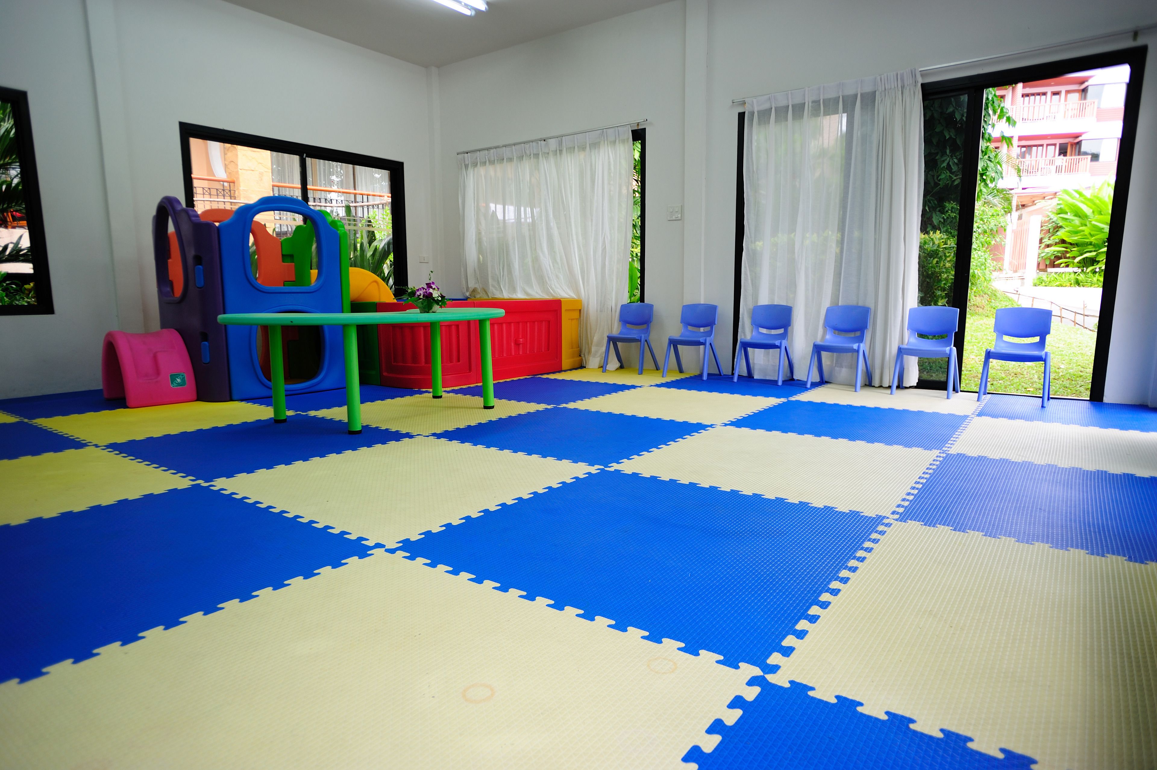 children’s play area – indoor
