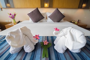Grand Deluxe Family 2 rooms with connecting door
