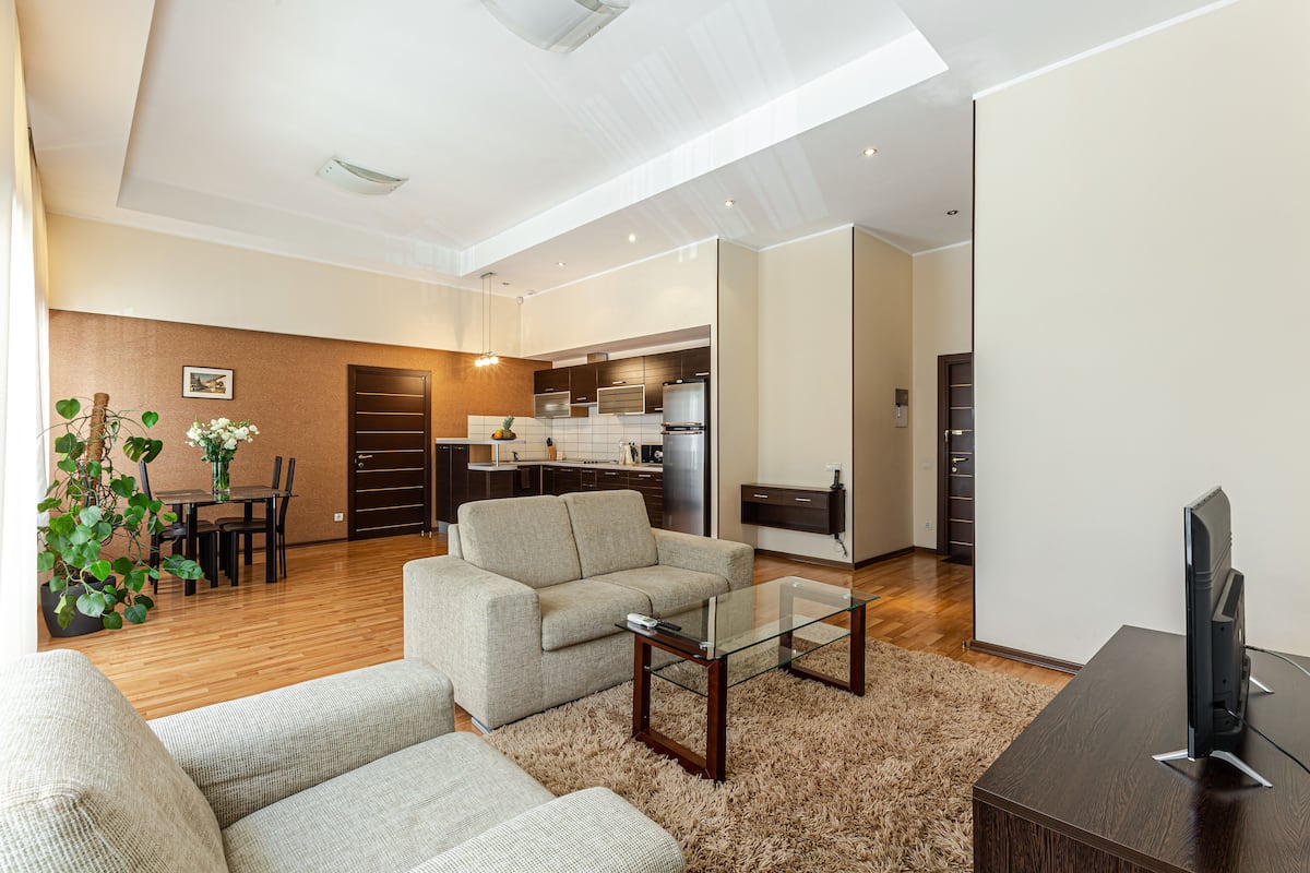 Standaard appartement, 1 slaapkamer | Luxe beddengoed, een kluis op de kamer, verduisterende gordijnen