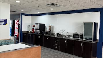 Petit déjeuner continental compris tous les jours