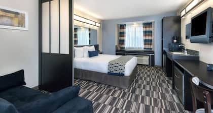 Microtel Inn & Suites by Wyndham Baton Rouge Airport