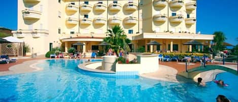 Outdoor pool, open 8:00 AM to 8:30 PM, pool umbrellas, sun loungers