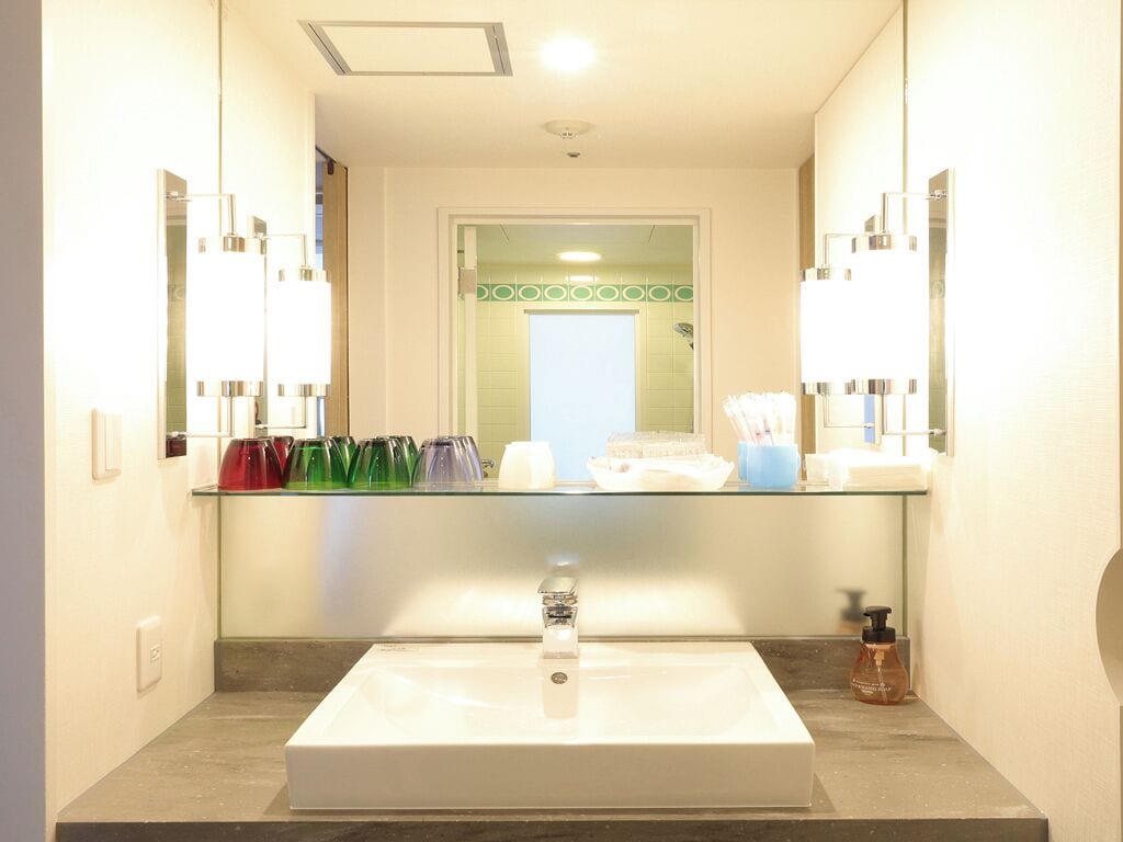 comfort room, non smoking | blackout curtains, iron/ironing board, free wifi, bed sheets