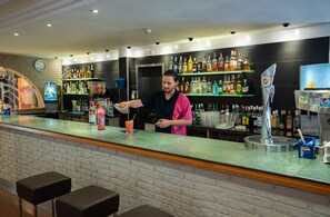 Bar (on property) - MedPlaya Hotel Santa Monica (Calella)