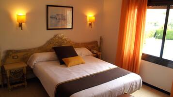 Select Comfort beds, desk, iron/ironing board, cots/infant beds