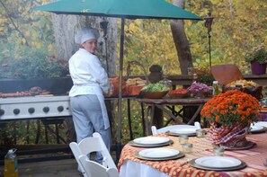 Dining - Creekwalk Inn and Cabins (Cosby)