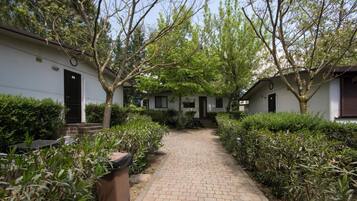 Enceinte de lâhĂ©bergement