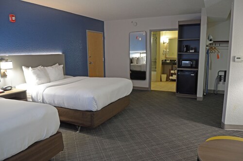 Comfort Suites Salem-Roanoke I-81