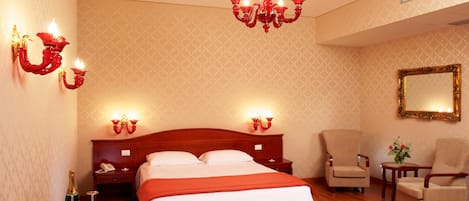 Literie de qualité supérieure, minibar, coffres-forts dans les chambres