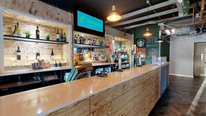 Bar (on property) - Holiday Inn Kenilworth - Warwick by IHG (Kenilworth)