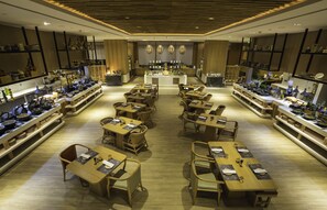 Breakfast, lunch and dinner served - Novotel Hyderabad Airport Hotel (Hyderabad)