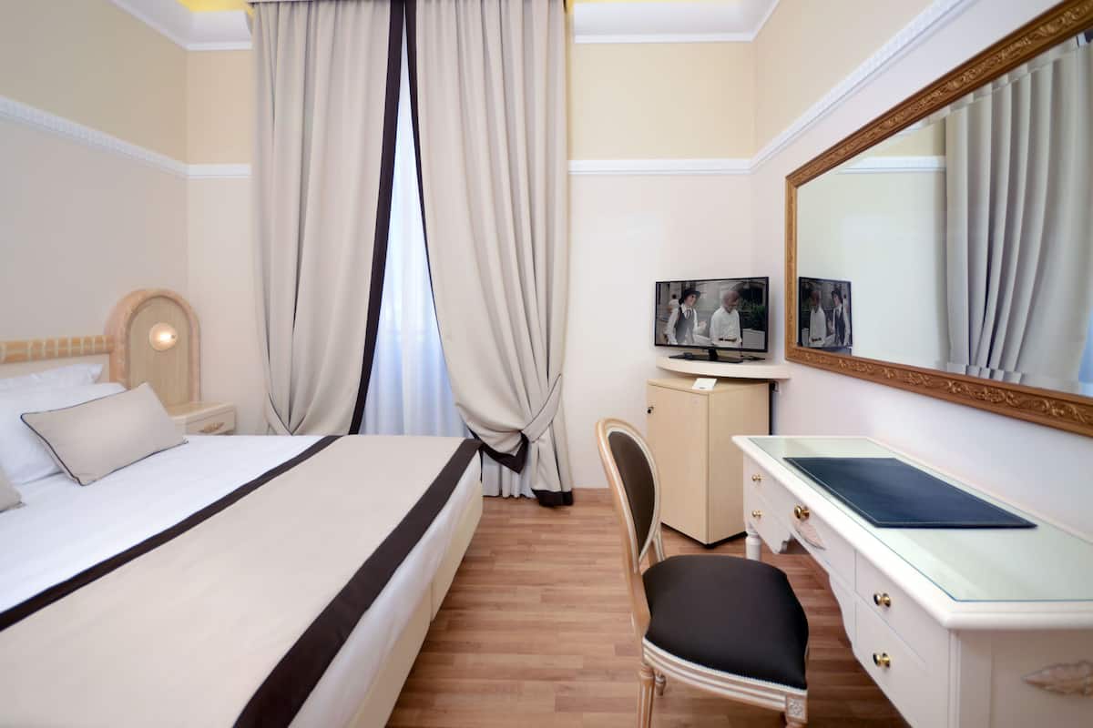 Down duvets, minibar, in-room safe, desk