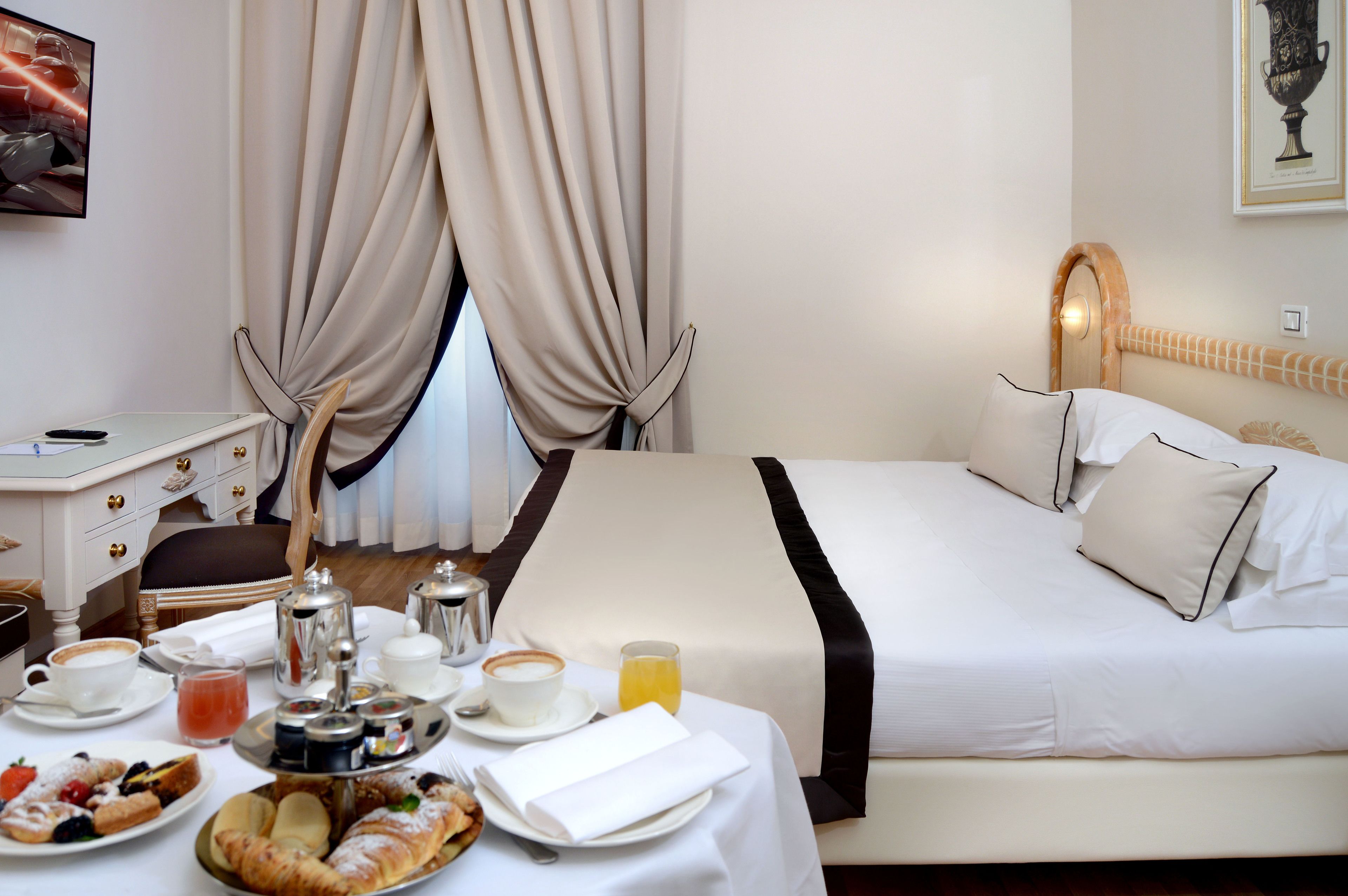 down duvets, minibar, in-room safe, desk