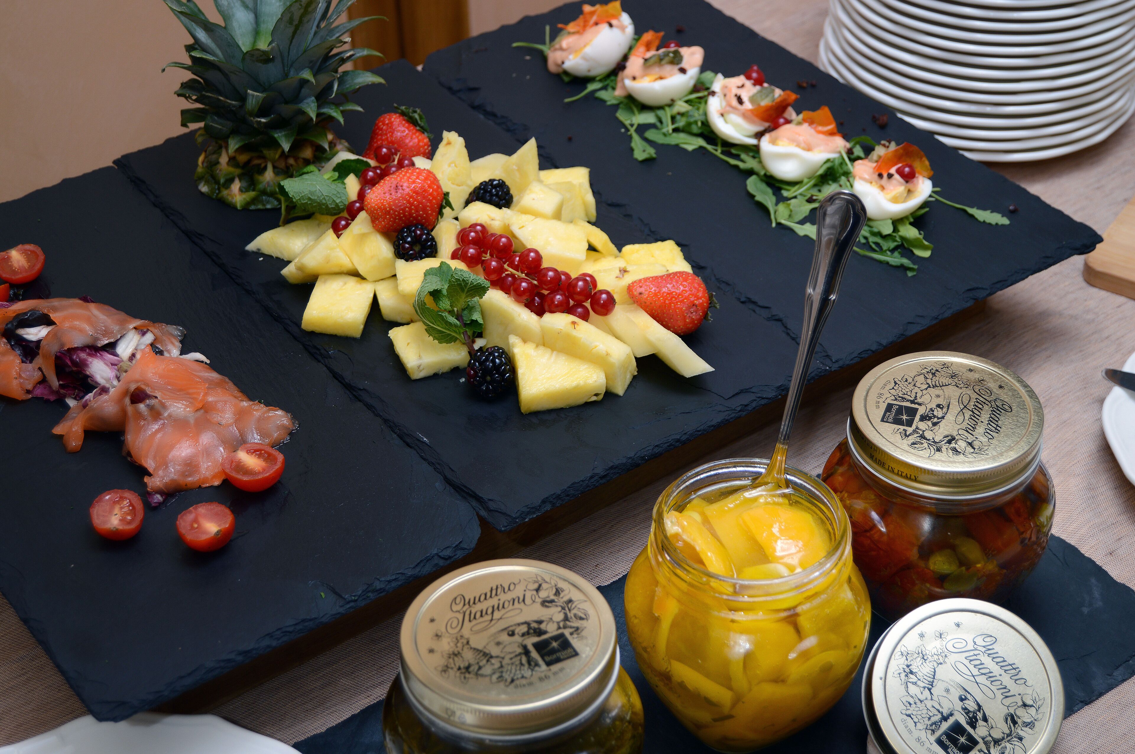 Tägliches inbegriffenes Frühstücksbuffet