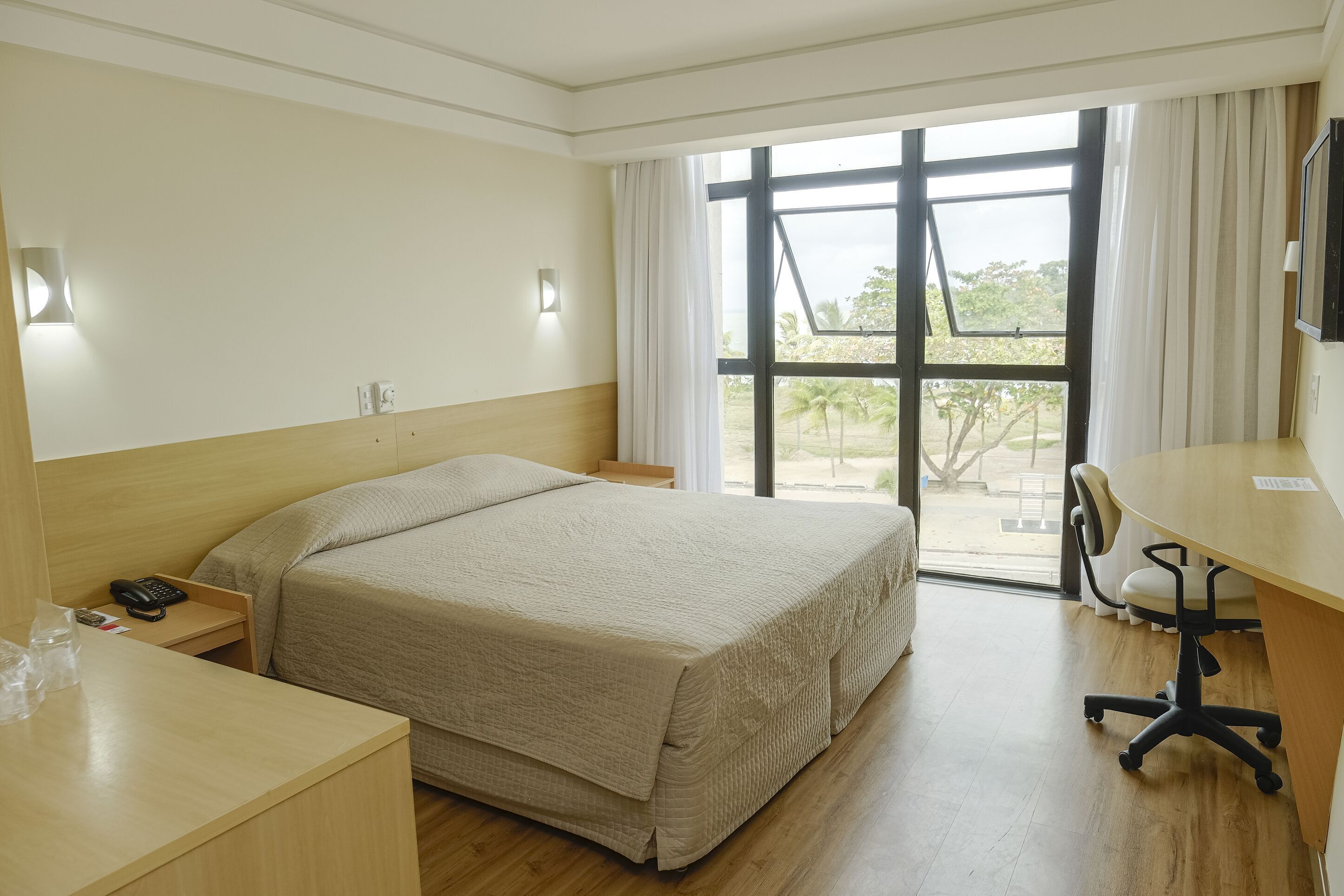 In-room safe, desk, blackout drapes, free cribs/infant beds