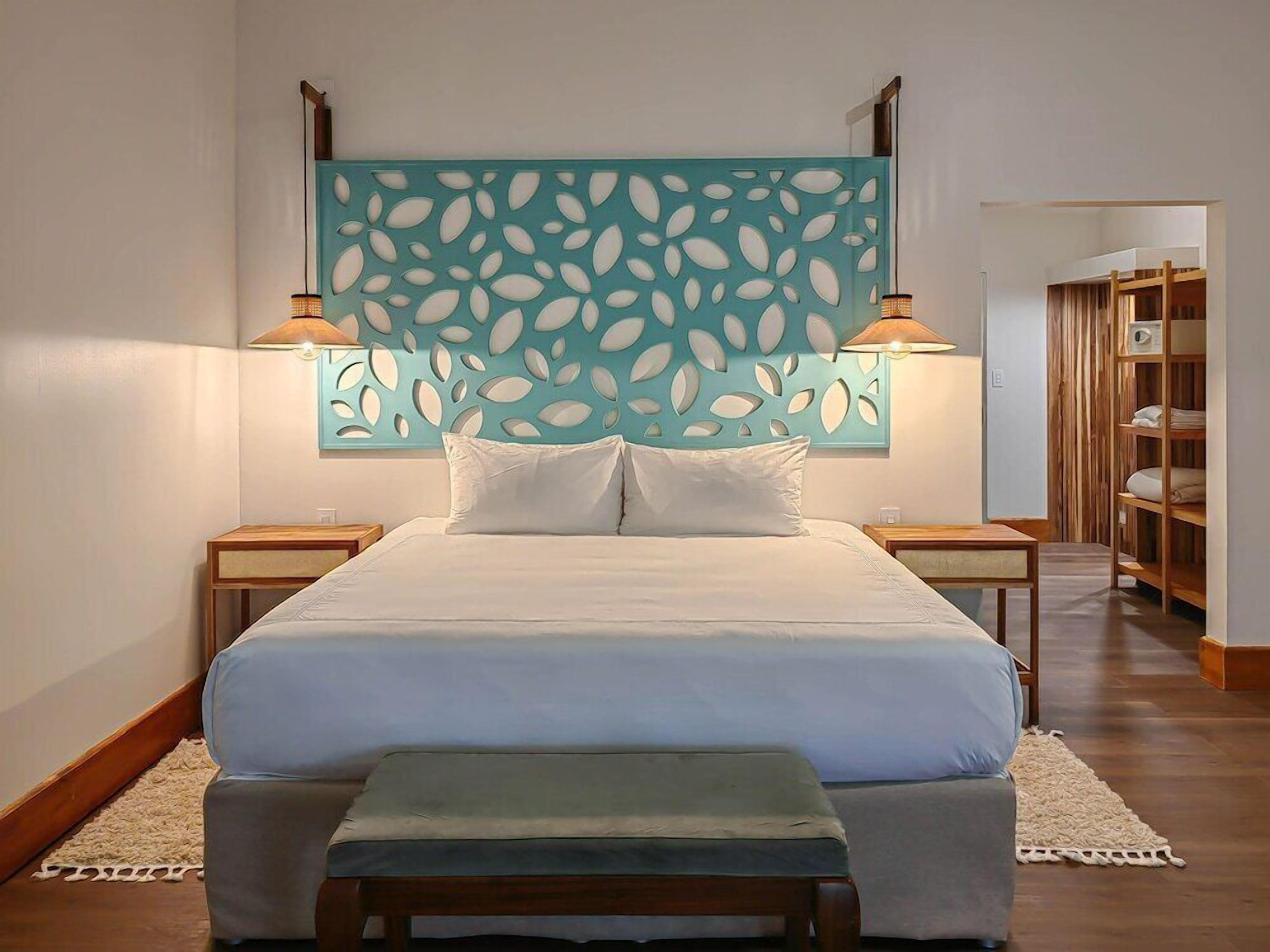 Premium bedding, down duvets, Select Comfort beds, in-room safe