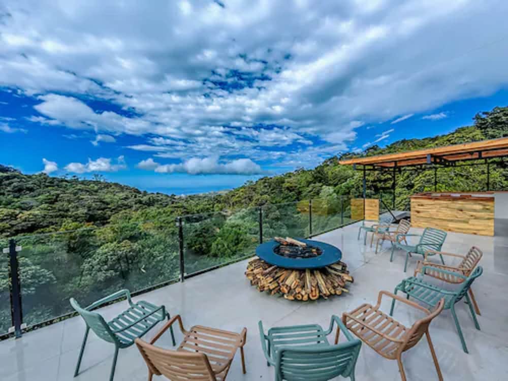 Cloud Forest Lodge by null