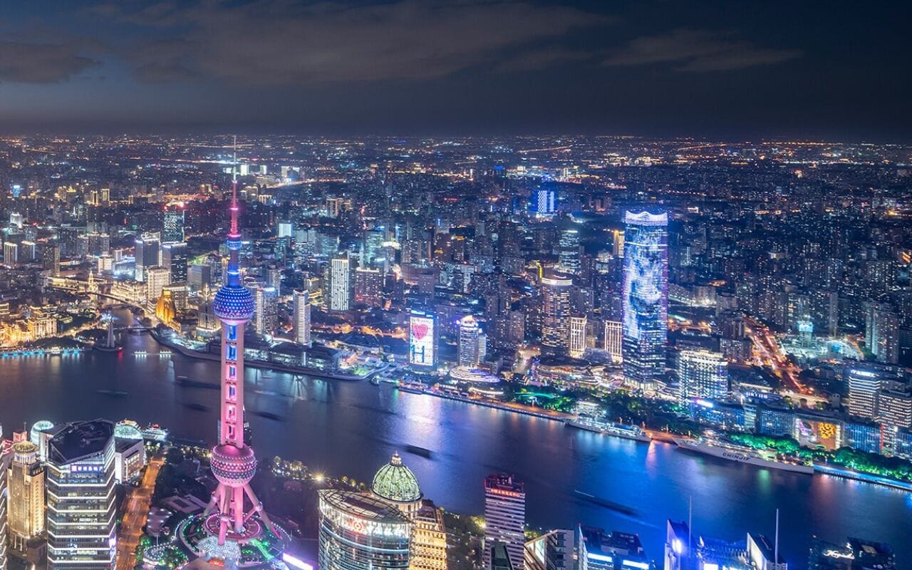 1 king bed with pearl tower river view | 1 bedroom, minibar, in-room safe, desk