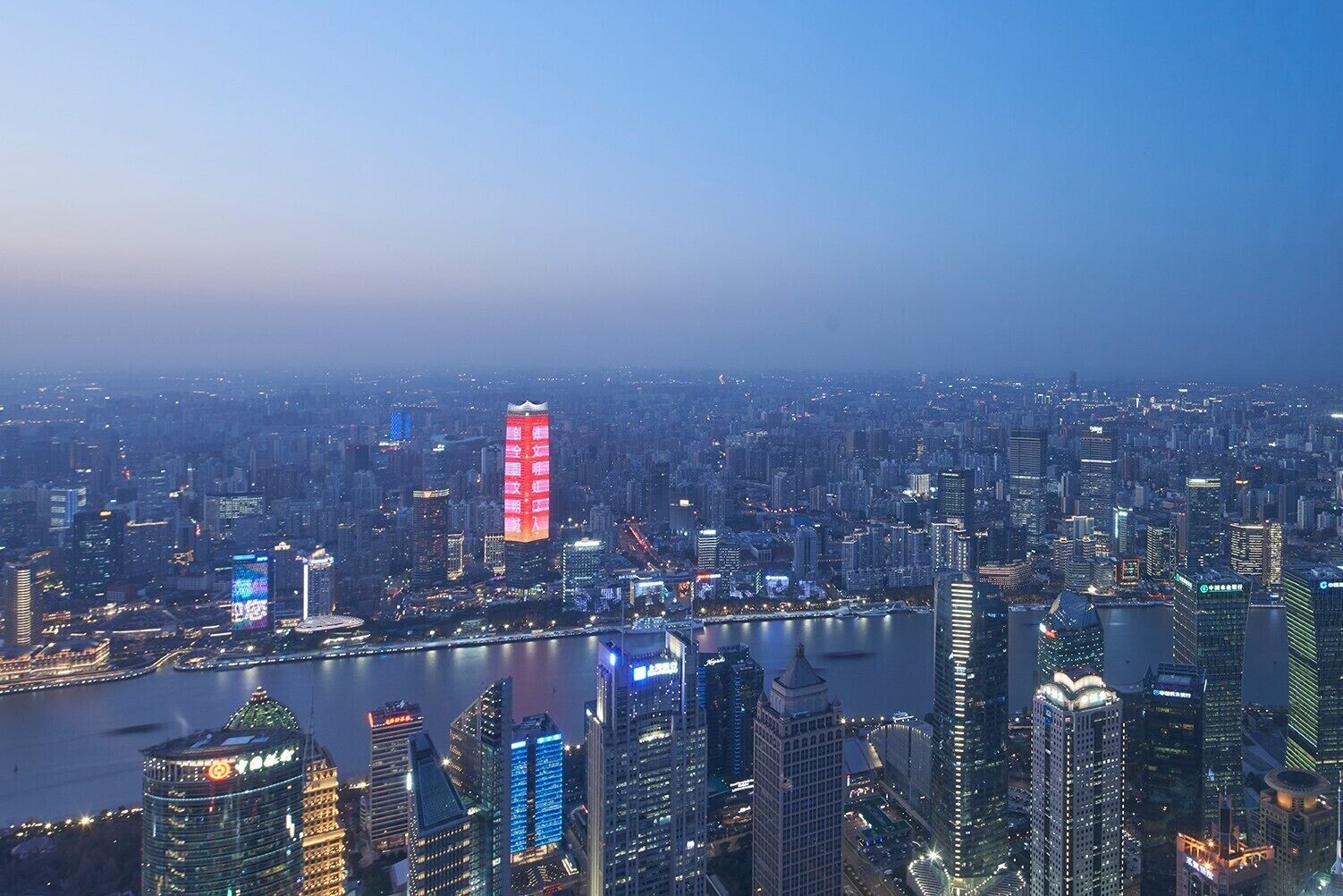 2 twin beds with river view deluxe | 1 bedroom, minibar, in-room safe, desk