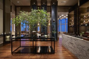3 restaurants; ze serveren er ontbijt, lunch en diner 