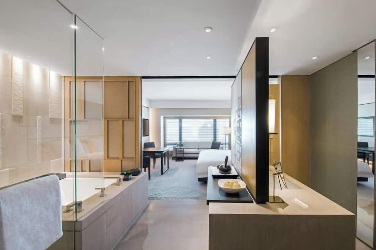 Literie de qualité supérieure, couette en duvet d'oie, minibar