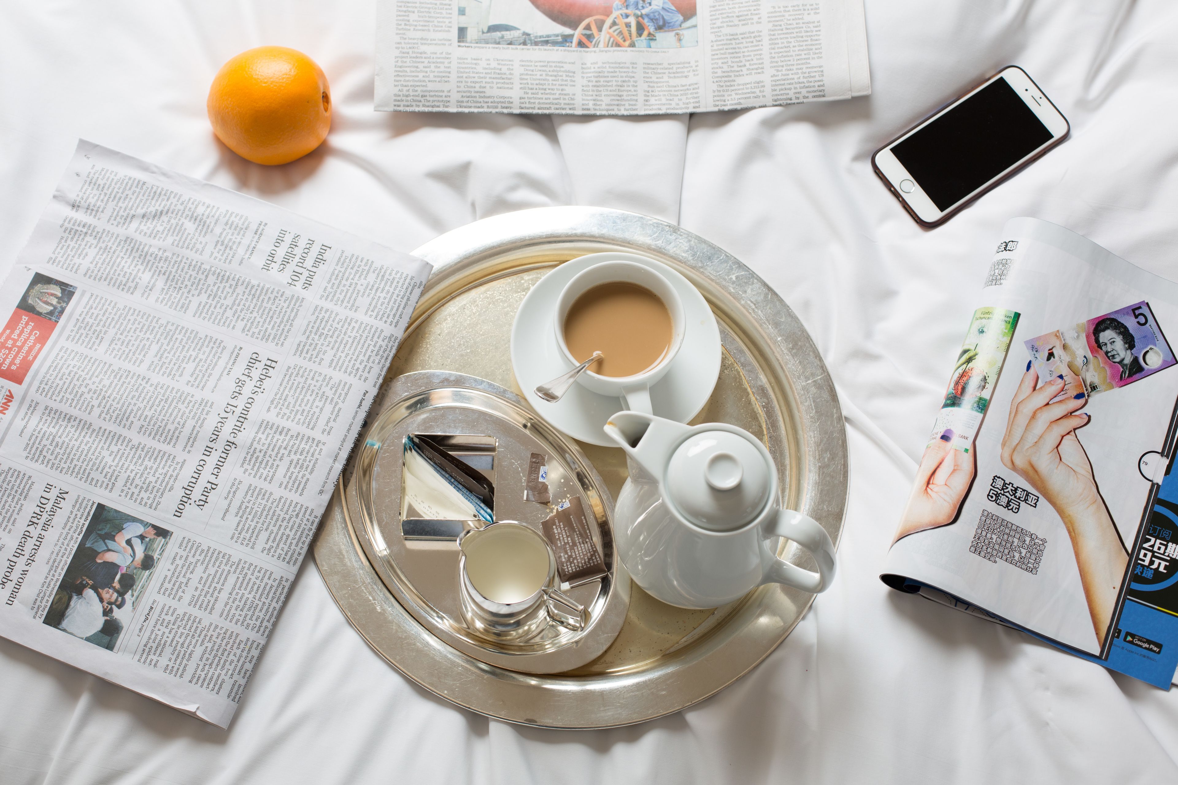 Repas dans la chambre